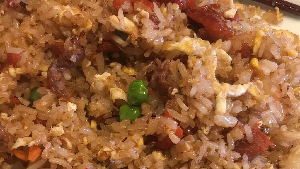 Com Chien Thap Cam · Combination fried rice