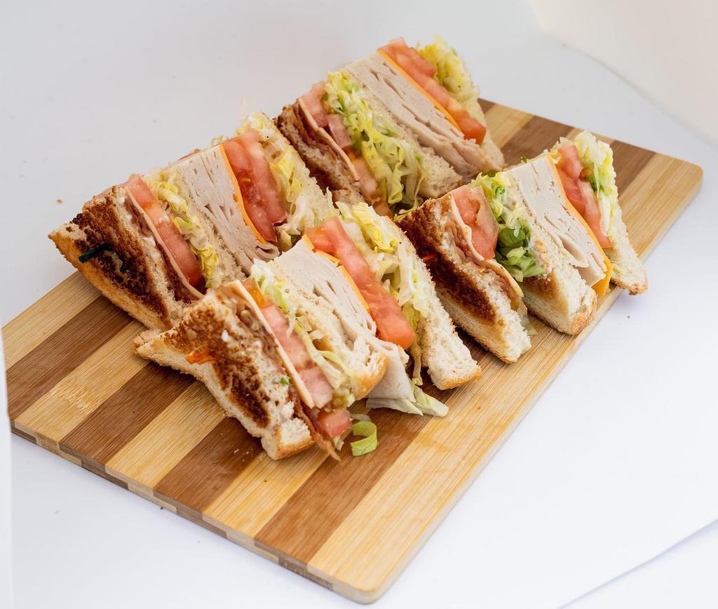 Papas Drive Thru · American · Salad · Sandwiches · Burgers