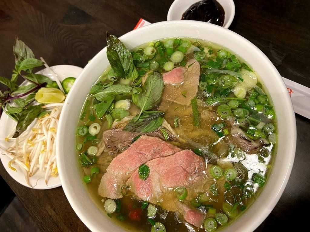 PHO 4 U Vietnamese Cuisine · Pho · Thai · Soup