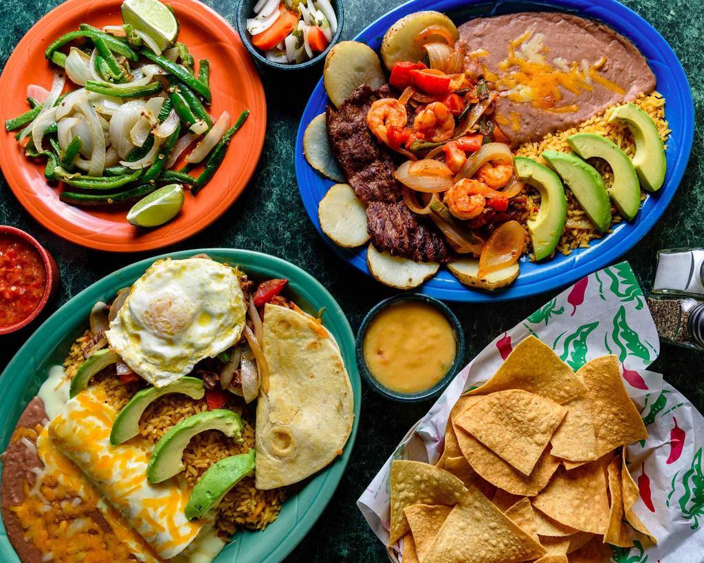 Chelinos Mexican Restaurant · Mexican · Seafood