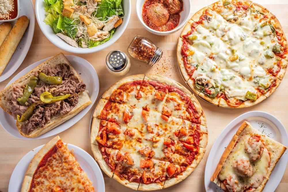 Papa Santiago's Pizzeria · Pizza · Sandwiches · Chicken · American