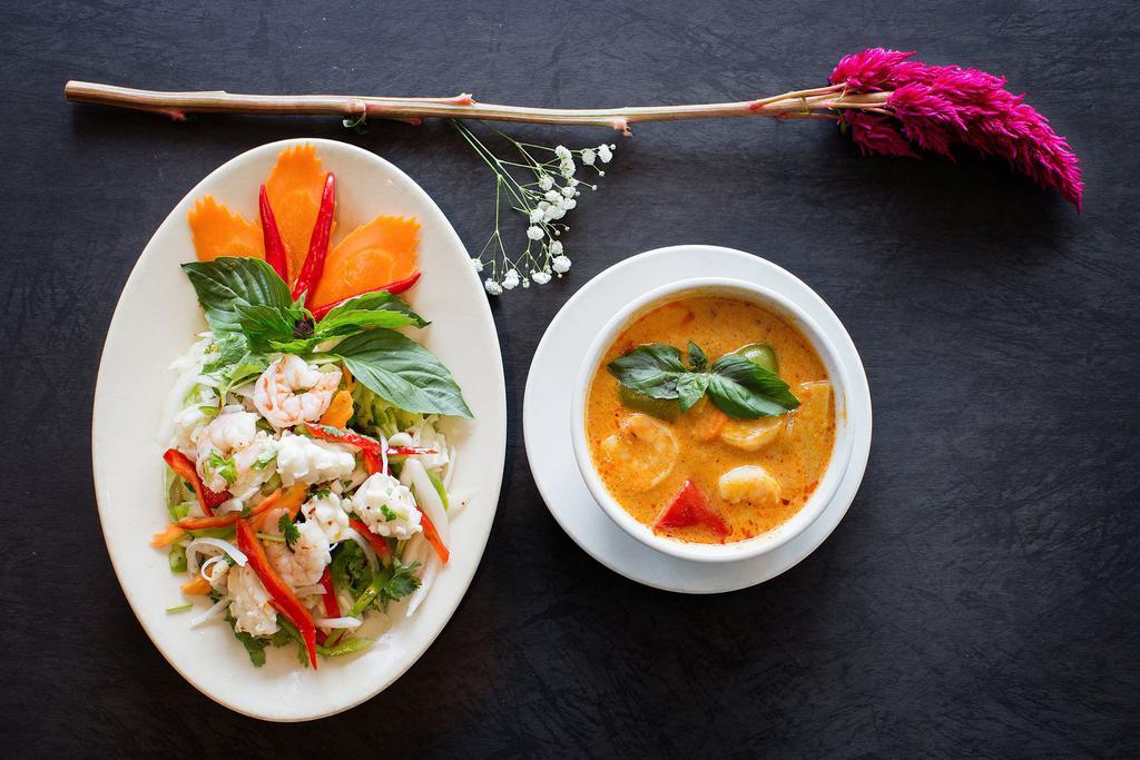 Red Moon Asian Cuisine · Asian · Thai · Indian · Noodles