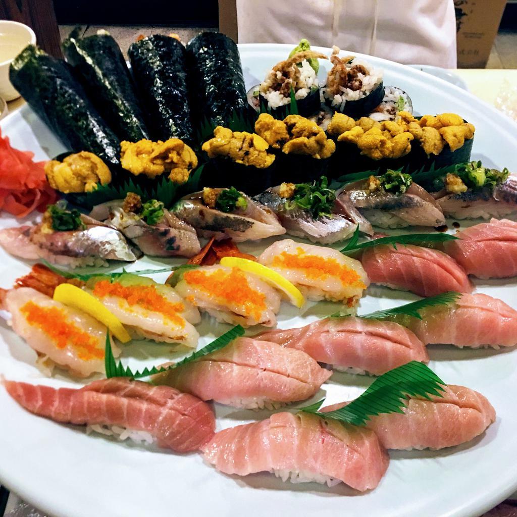 Kuni's Japanese Restaurant · Japanese · Sushi · American · Salad