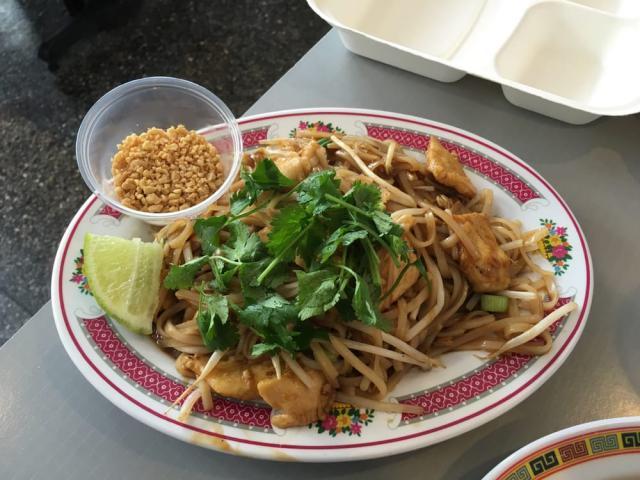 Lotus Restaurant · Vietnamese · Chinese · Noodles · Desserts · American