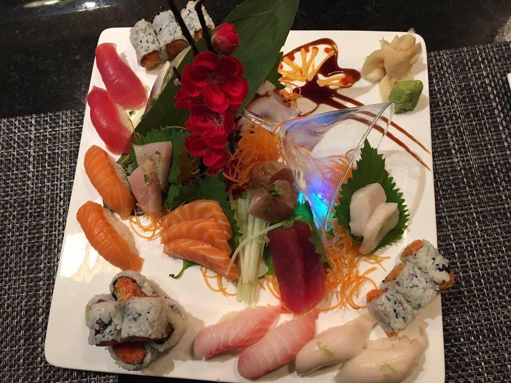 Iwa Sushi · Japanese · Sushi · Seafood · Salad