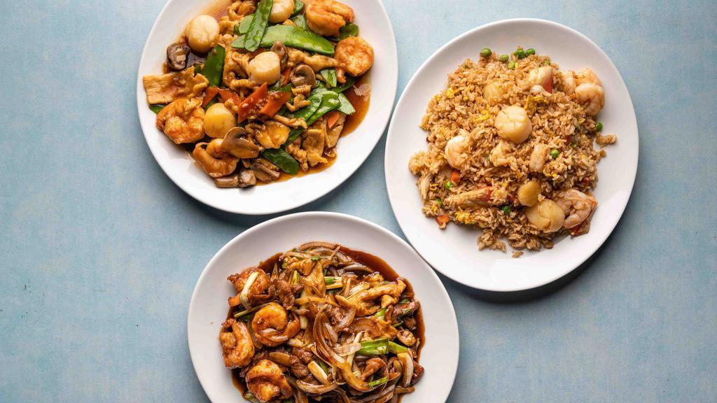 Xinwei · Chinese · Noodles · Soup · Thai
