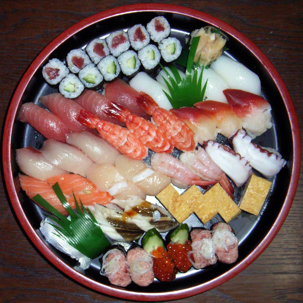 Sushi Bar · Japanese · Sushi · Salad