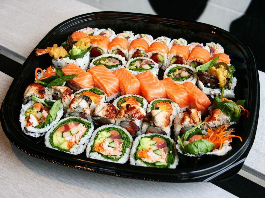 Sakari Sushi Lounge · Japanese · Sushi · Vegetarian · Salad