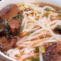 Beef Noodle Soup · With scallion, cilantro, Spinach  ,bean sprout.