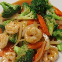 Shrimp With Broccoli · Shrimp, broccoli, carrot and onion.