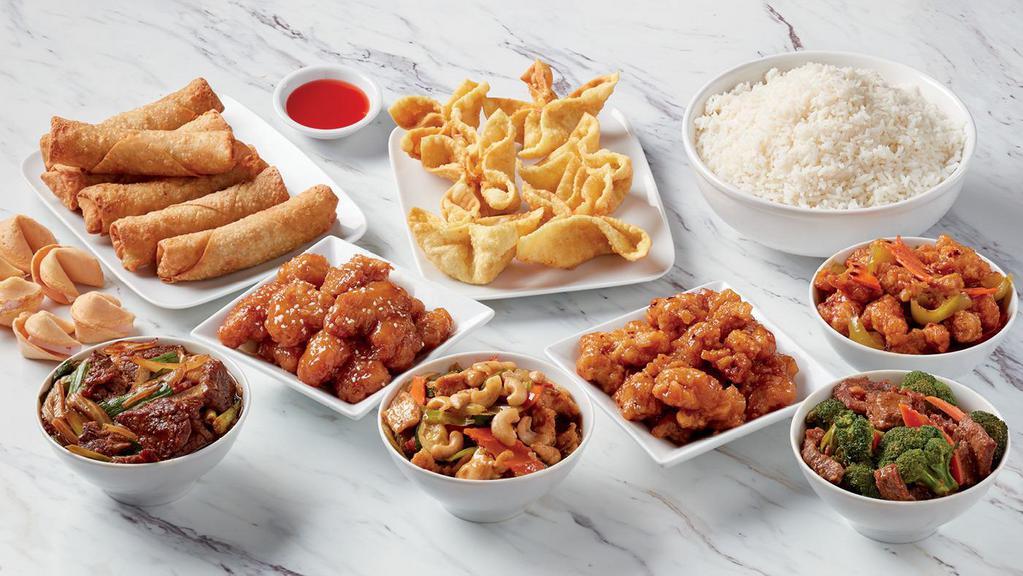 Dinner For 6  · 6 pint entrées, 3 pints rice or noodles, 6 crab rangoons, 6 egg rolls, and 6 fortune cookies 725-1115 cal.
