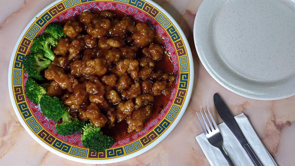General Tso'S Chicken Combination Plate · Hot and spicy. Served with egg roll and fried rice.