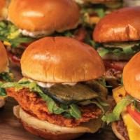Classic 6 Pack · 6 Classic Angus Beef Sliders Comes with Cheese, Seasoned Pickles, Lettuce, Tomato, Mayo + Ke...