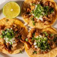 Taco De Tripa · Tripe taco