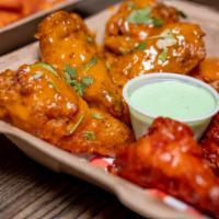 Traditional 3 Piece Wing Combo  · Traditional 3 Piece wingz with a choice of 1 sauce or rub and 1 dipping sauce and one side