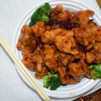 C10 General Tso'S Chicken · Hot & spicy. Chunks of battered chicken fried to crispy golden brown, sautéed in sweet and s...