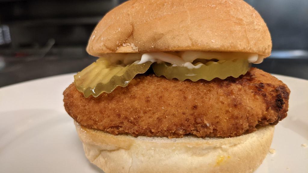 Bobert'S Chicken · Your choice of a grilled or breaded chicken breast, topped with pickles and mayo on a hamburger bun.