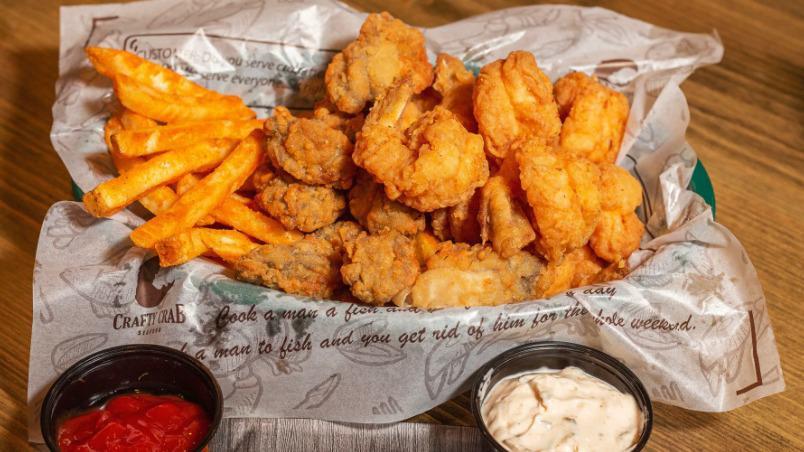 Fried Shrimp Basket · Served with a side of your choice: fries, onion rings, sweet potato fries, coleslaw, potatoes, OR corn on the cob.