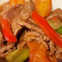 18 Beef Pepper Steak · Frank Steak with bell peppers, onions, and tomatoes.