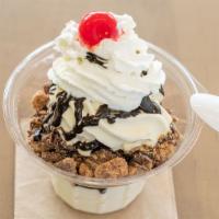 Brownie Sundae · Comes with Whipped Cream & Cherry two Brownies and any two toppings: Oreo, Nilla Wafers, Cho...