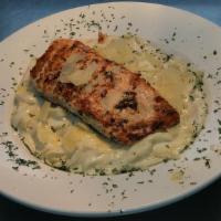 Alfredo · Fettuccine noodles sautéed with Alfredo sauce and topped with shaved parmesan.