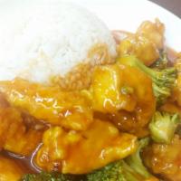 Bangkok Chicken  · Breaded chicken and Broccoli in thai sweet sour sauce.