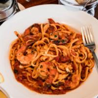 Shrimp Diablo Linguine · sauteed gulf shrimp, spicy arrabiata sauce