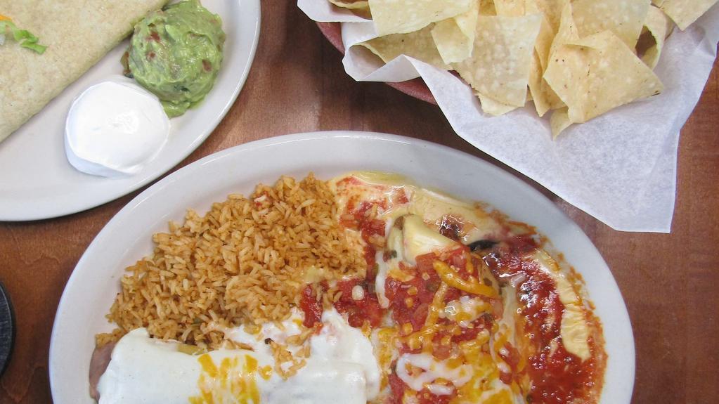 Plato Gordo · Start your meal with a chicken, ground beef or shredded beef taco crispy corn or soft flour tortilla, sour cream and a side of our always-fresh guacamole. Next, we’ll serve you a Chile relleno and an enchilada of your choice.