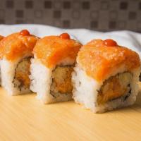 Spicy Girl Roll · Spicy tuna, spicy yellowtail, cucumber outside w. spicy salmon, crunch, w. chili sauce.