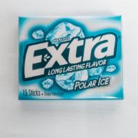 Extra Polar Ice Gum 15 Count · An avalanche of icy flavor with every piece.