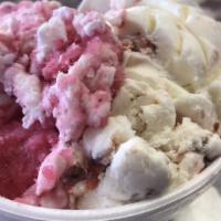 2 Scoops Ice Cream · Fresh ice cream, your choice of flavors.