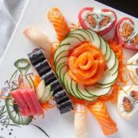 Sushi & Sashimi Combo A · 4 pcs sushi, 8 pcs sashimi, club tuna roll & salmon roll