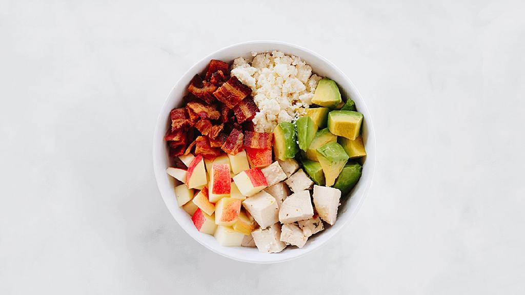 Smash Bowl · Brown rice, roasted chicken, bacon, avocado, queso fresco, apples, and c and g ranch dressing.