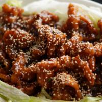 Sesame Chicken Lunch · Served with lo mein or fried rice.