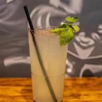 Cocomojito - Spring '22 · Coconut Rum
Mint
Coconut Water
Lemonade and Soda