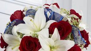 The Ftdⓡ Independence · The ftd® independence™ bouquet.