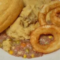 Shepherds Pie For 4 · Comes with pretzel bites, salad and dinner rolls