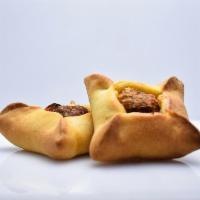 Mini Meat Pie · Lebanese meat pie filled with deliciously seasoned ground beef, tomato, and onion