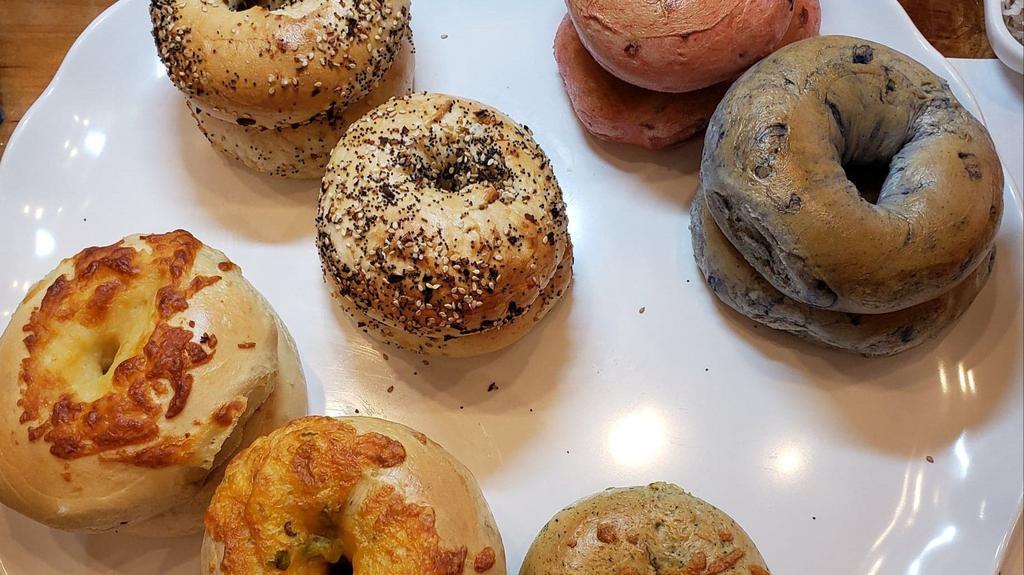 Sammy'S Bagels · Select from plain, everything, blueberry, cranberry, cinnamon raisin, black russian, jalapeno cheddar, asiago, and sun dried tomato.