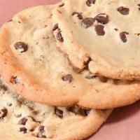 3 Chocolate Chip Cookies · 