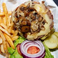 Swiss & 'Shroom Burger · caramelized onions, sautéed
mushrooms & mayo