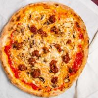 Dots · Mozzarella, Home-made Sausage, Onions, Mushrooms & Garlic