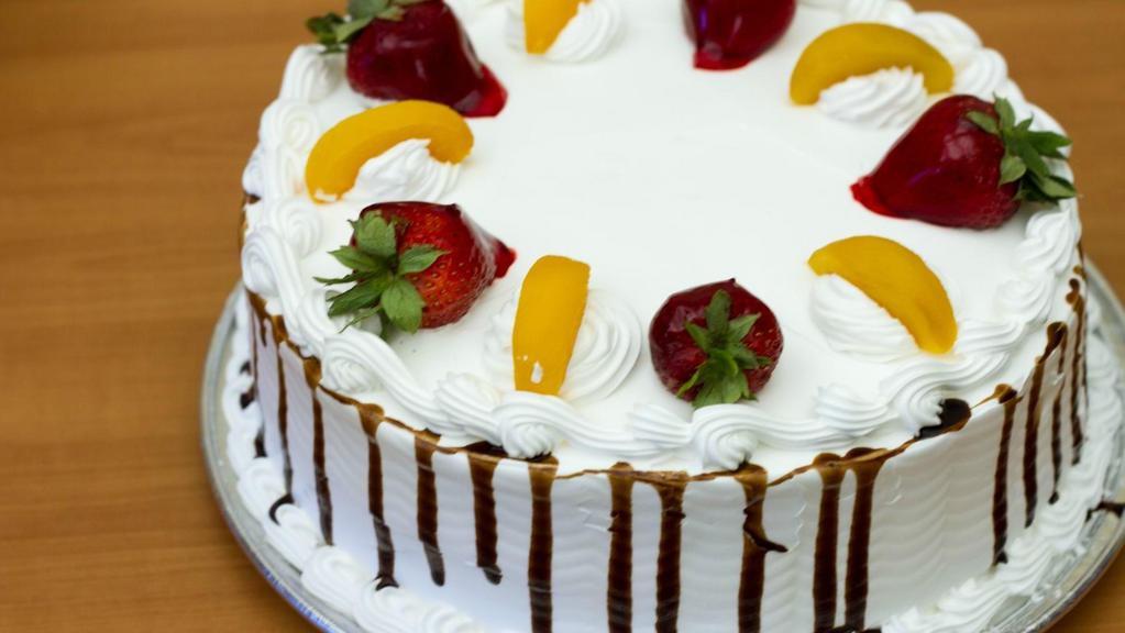 Vanilla Alla Crema  Cake · 