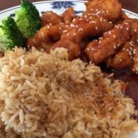 Sesame Chicken 芝麻鸡 · Deep-fried breaded chicken sautéed in our famous sesame sauce with broccoli.