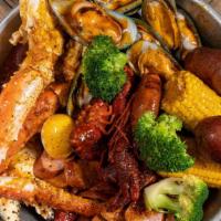 Platter# C · King crab (1 lb) ,crawfish (1 lb), green shell mussels (1 lb).