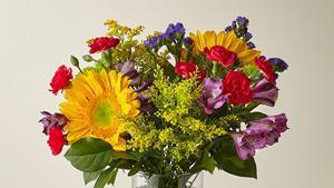 The Ftd Summer In The Cape Bouquet · C5439. Summer in the Cape has all the seasons’ favorites like sunflowers, alstroemerias, button pompoms and more. Crafted by an expert florist, this arrangement has bold and beautiful colors that remind you of warm days and spending time with the ones you love.