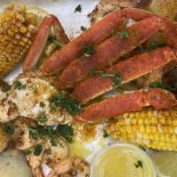 30 Dolla Holla · 1 Crab Leg Cluster , 1/2 Pound Shrimp, Corn and Red Potatoes