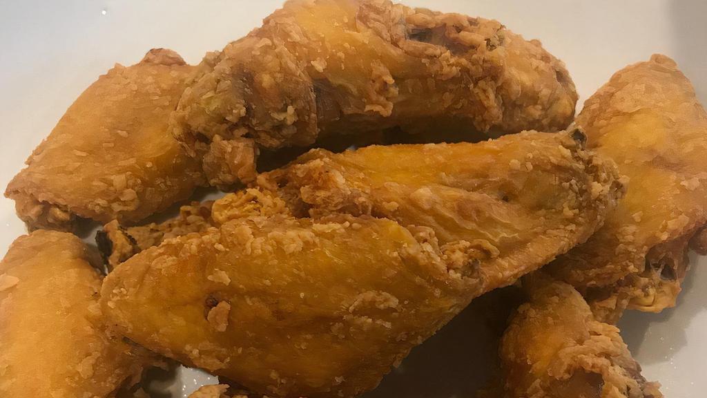 Fried Chicken Wings (8) · 