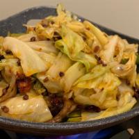 Dry Braised Cabbage W. Pork Belly / 干锅包菜 · cabbage .sliced pork belly .onion .leek .celery with szechuan spicy sauce