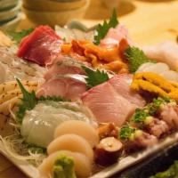 Sashimi Special Tasting (25Pcs) · 25pcs of chef choice best selected sashimi